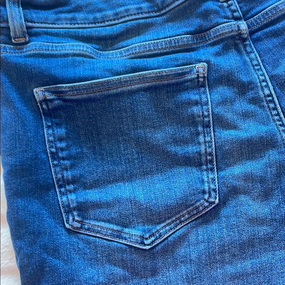 🇨🇦 Denver Hayes Women’s Blue Denim Bermuda Jean Shorts, size 18 - Picture 13 of 14